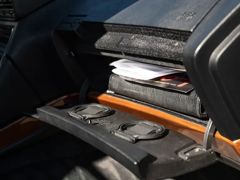 1993 BMW E31 8 Series - Image 30 of 31