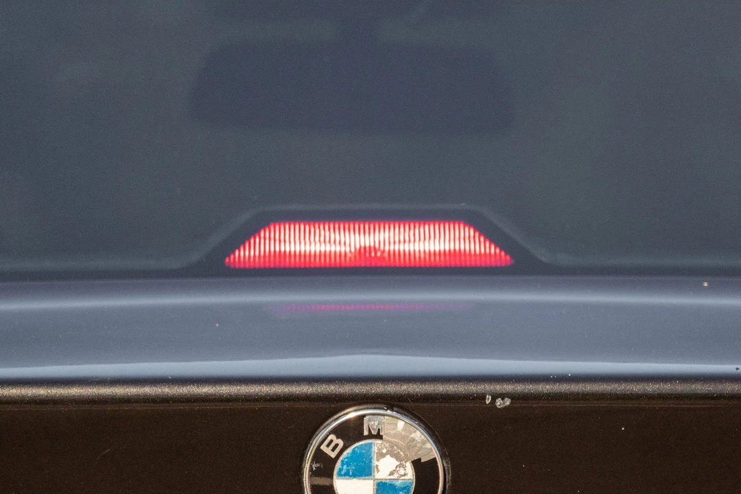1993 BMW E31 850i & 850Ci - Image 24 of 31