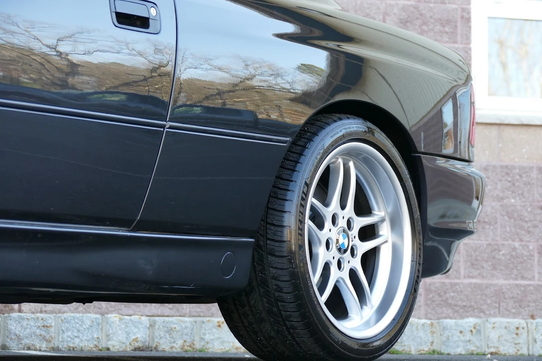 1993 BMW E31 850i & 850Ci - Image 30 of 31