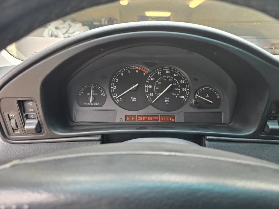 1993 BMW E31 850i & 850Ci - Image 12 of 18