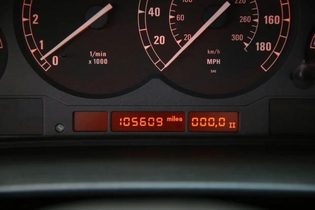 1993 BMW E31 850i & 850Ci - Image 8 of 21