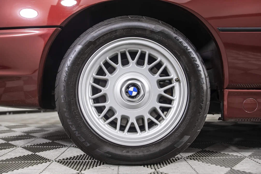 1993 BMW E31 850i & 850Ci - Image 15 of 31