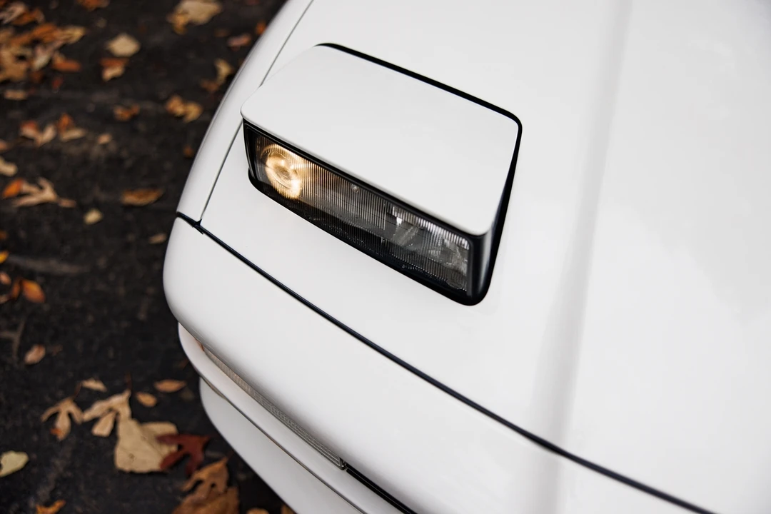 1993 BMW E31 850i & 850Ci - Image 11 of 12