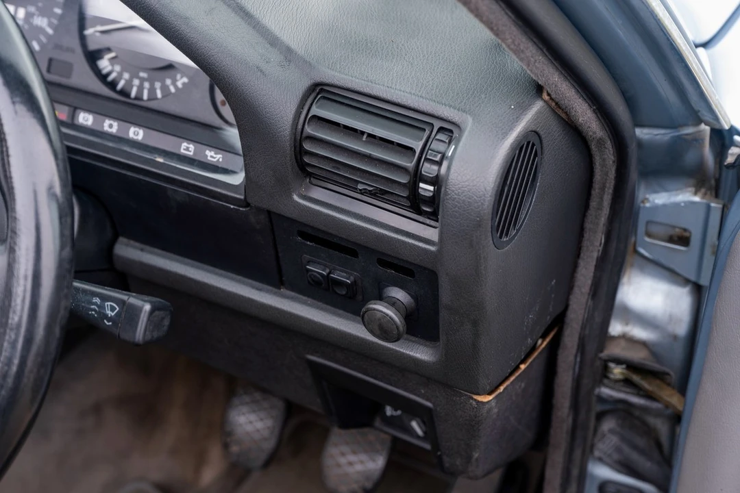 1993 BMW E30 3 Series - Image 30 of 30