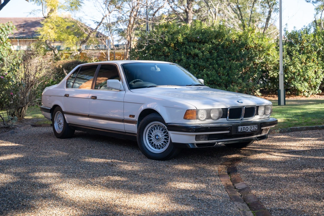 1993 BMW E32 7 Series - Image 9 of 31