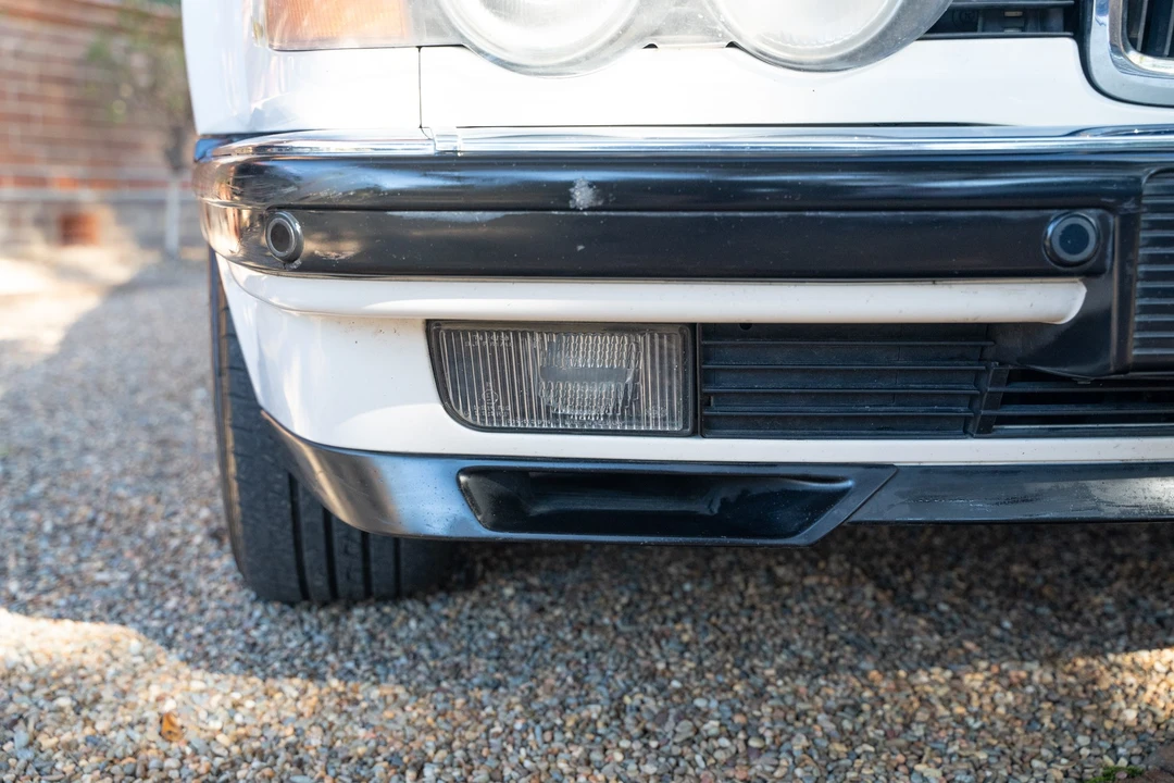 1993 BMW E32 7 Series - Image 11 of 31