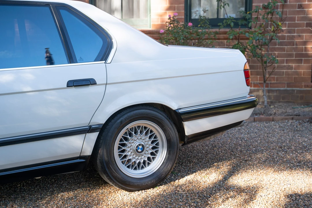 1993 BMW E32 7 Series - Image 22 of 31
