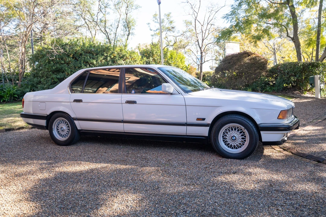 1993 BMW E32 7 Series - Image 16 of 31