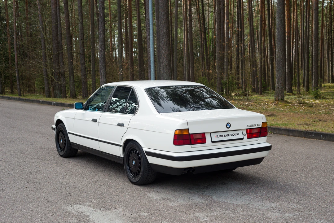 1993 BMW E34 5 Series - Image 5 of 31