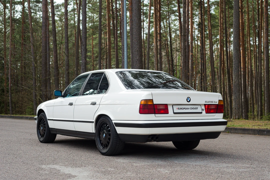 1993 BMW E34 5 Series - Image 13 of 31