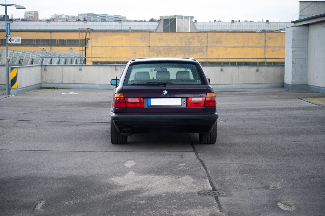 1993 BMW E34 5 Series - Image 7 of 25