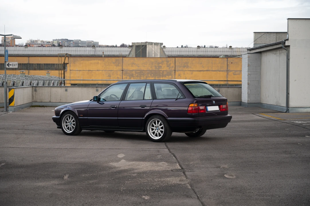 1993 BMW E34 5 Series - Image 8 of 25