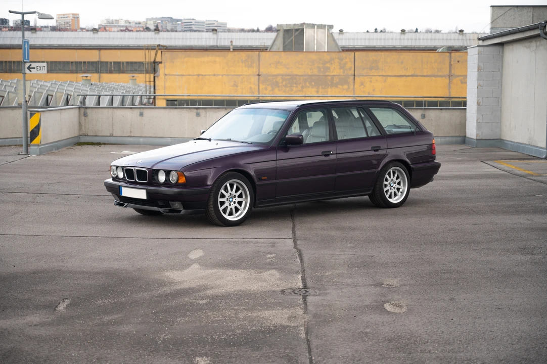 1993 BMW E34 5 Series - Image 10 of 25