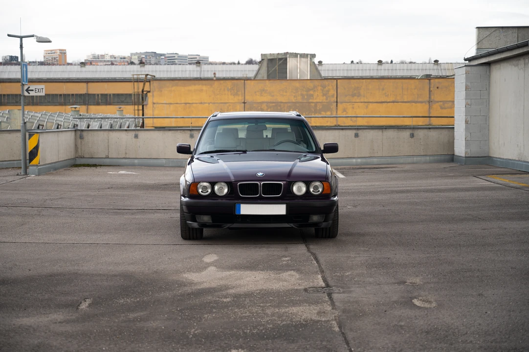 1993 BMW E34 5 Series - Image 11 of 25