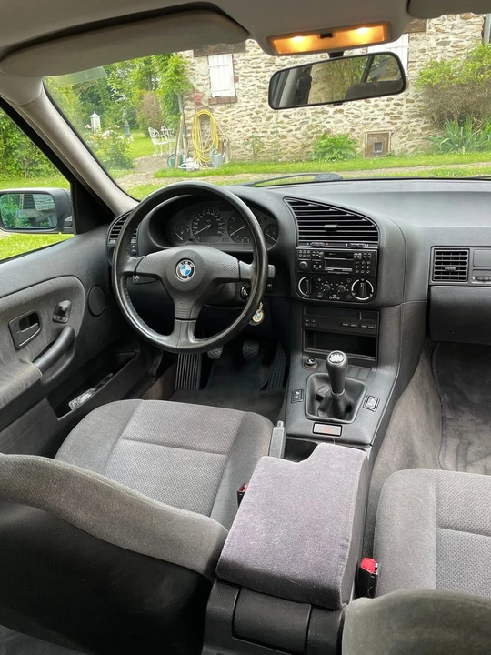 1993 BMW E36 3 Series - Image 17 of 30