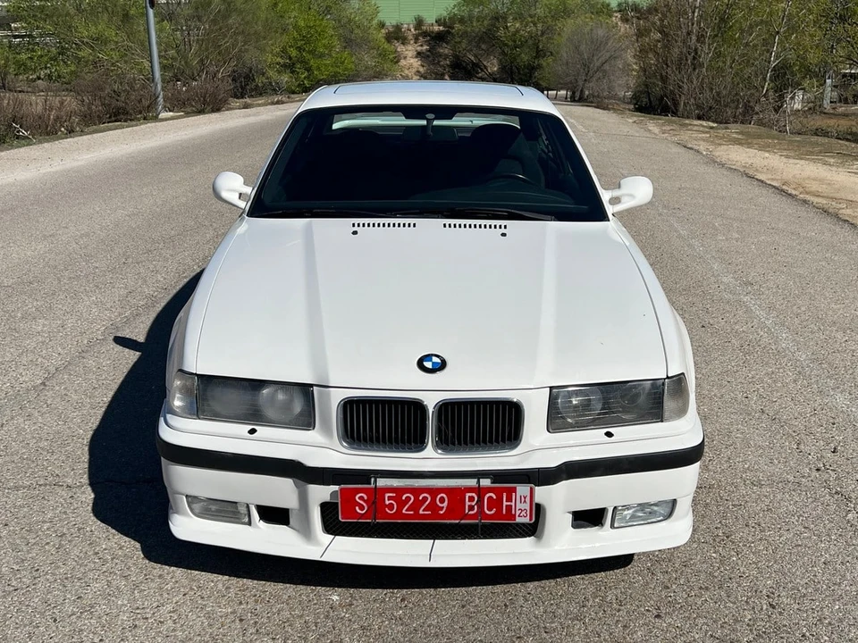 1993 BMW E36 M3 - Image 17 of 30