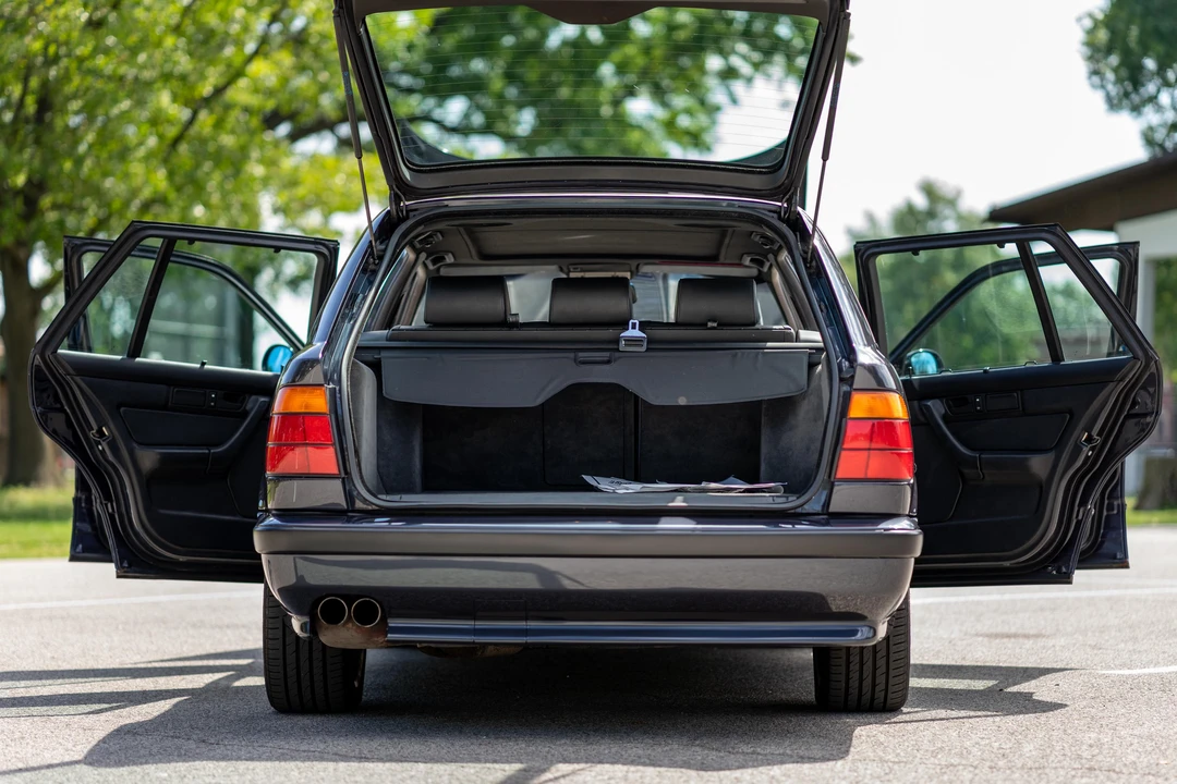 1993 BMW E34 M5 - Image 14 of 31