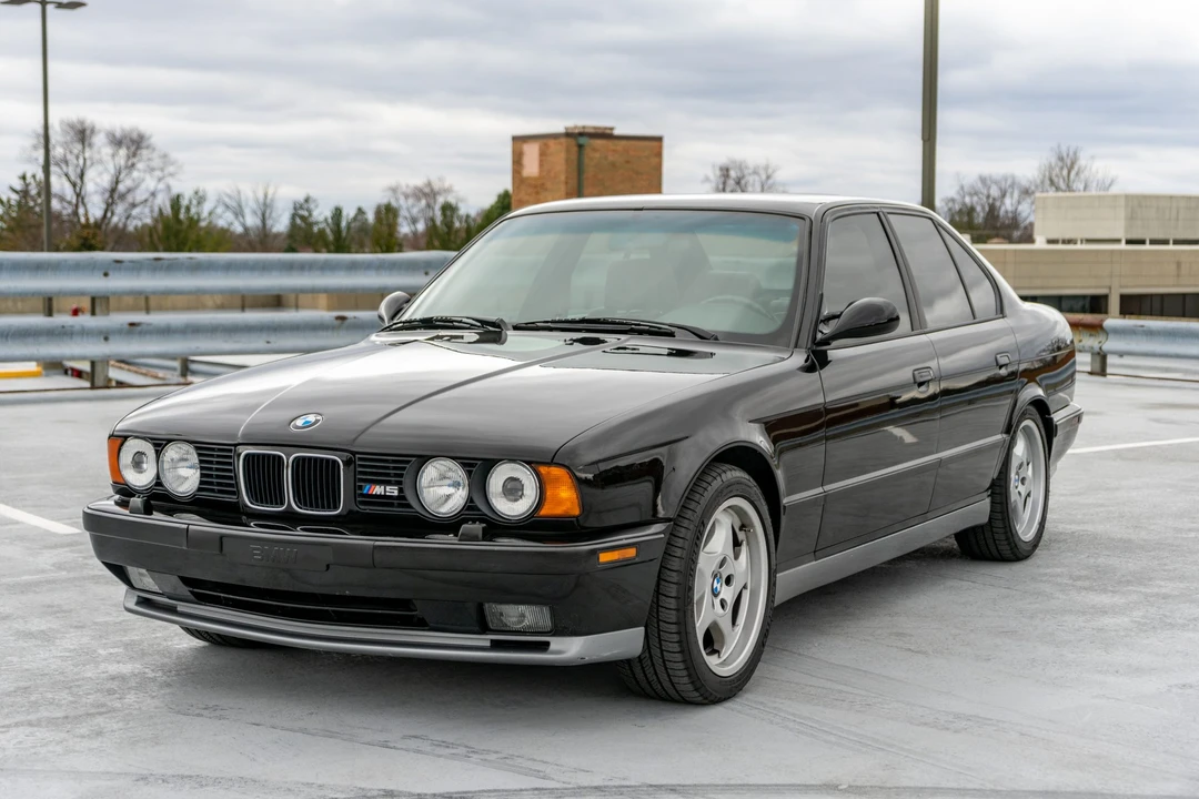 1993 BMW E34 M5 - Image 2 of 31