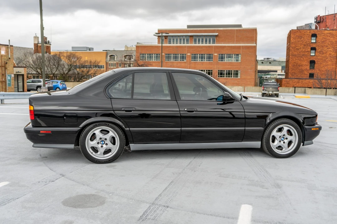 1993 BMW E34 M5 - Image 8 of 31