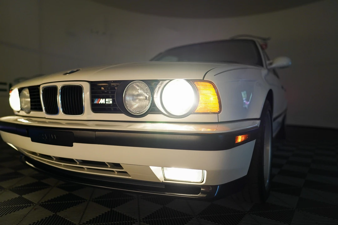 1993 BMW E34 M5 - Image 27 of 31