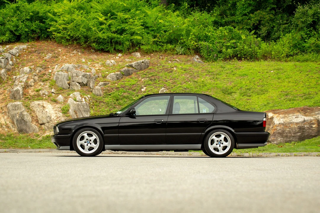 1993 BMW E34 M5 - Image 2 of 31