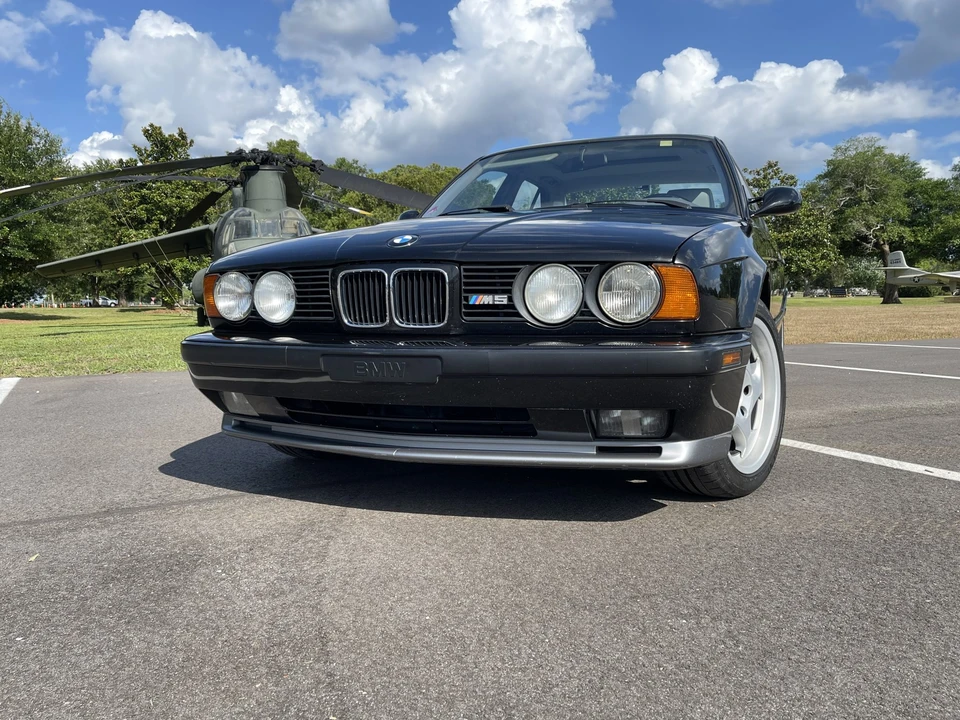 1993 BMW E34 M5 - Image 2 of 31