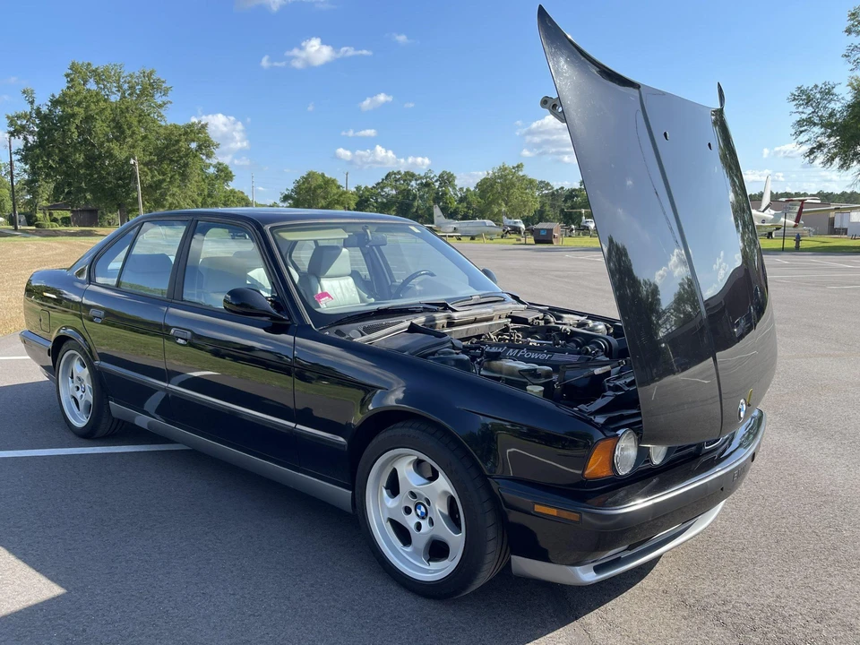 1993 BMW E34 M5 - Image 13 of 31