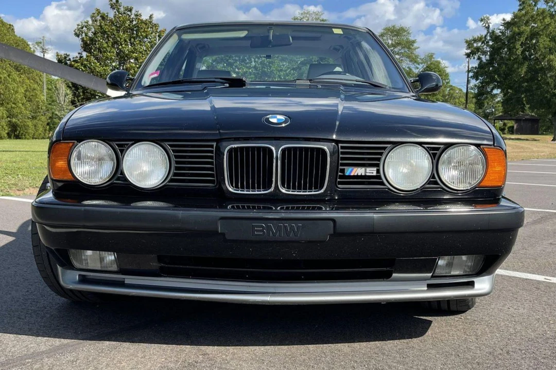 1993 BMW E34 M5 - Image 2 of 31