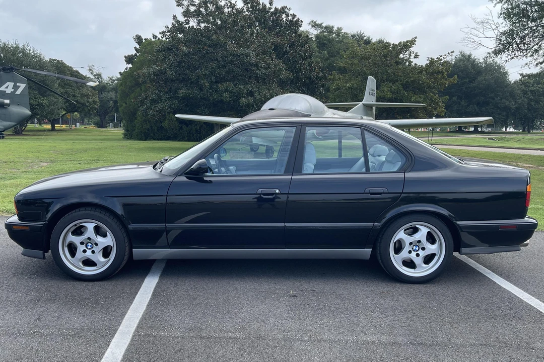 1993 BMW E34 M5 - Image 3 of 31