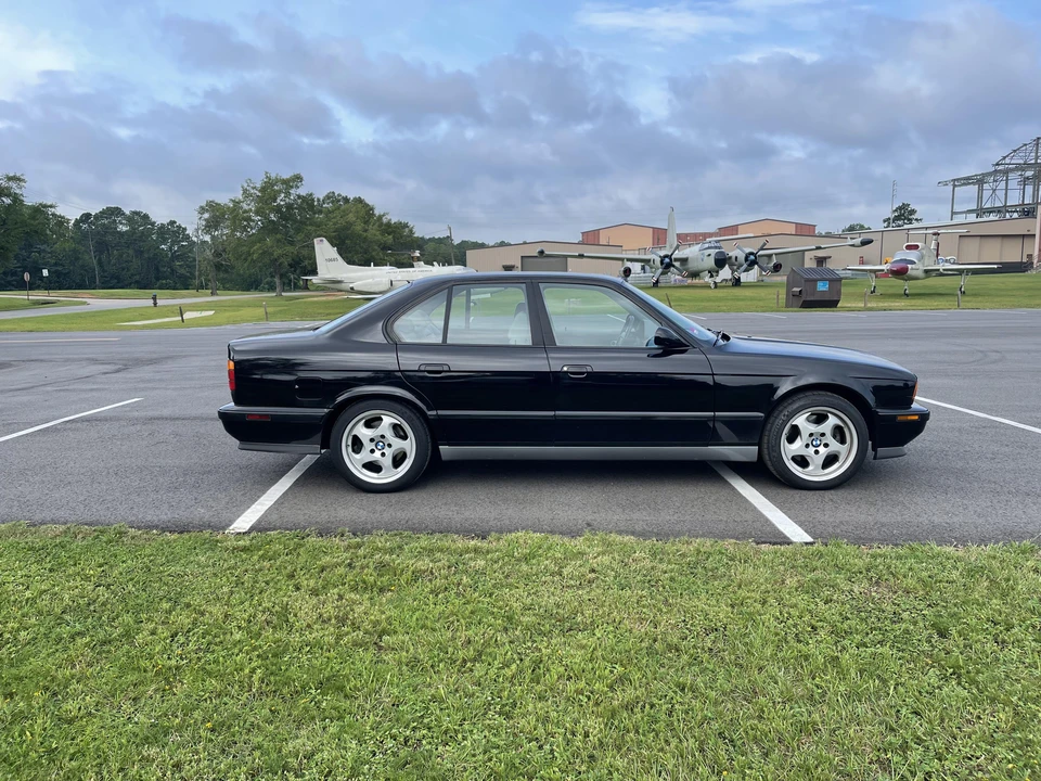 1993 BMW E34 M5 - Image 10 of 31