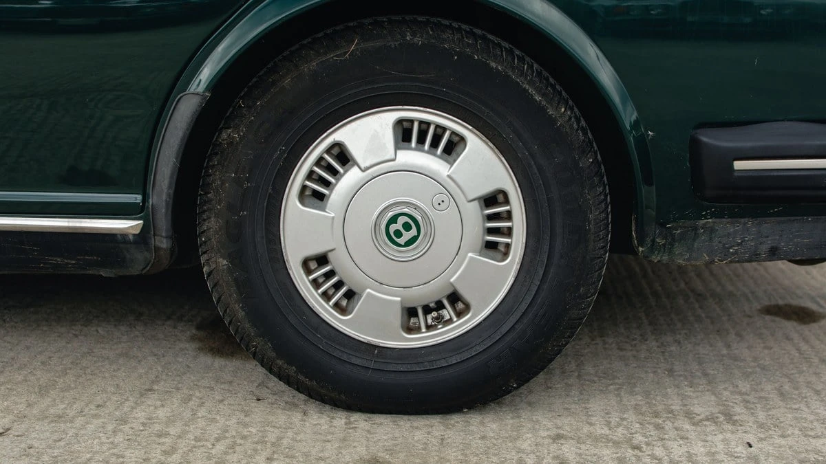 1993 Bentley Brooklands - Image 13 of 30