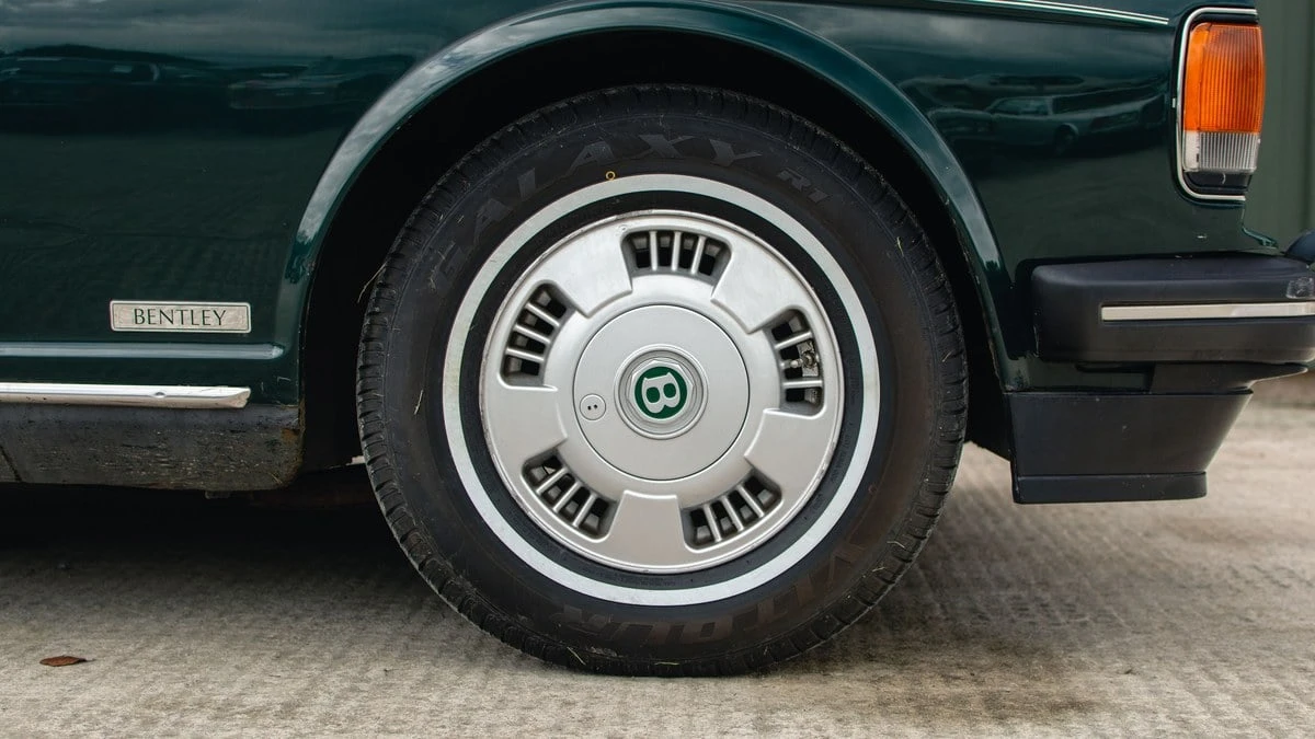 1993 Bentley Brooklands - Image 15 of 30