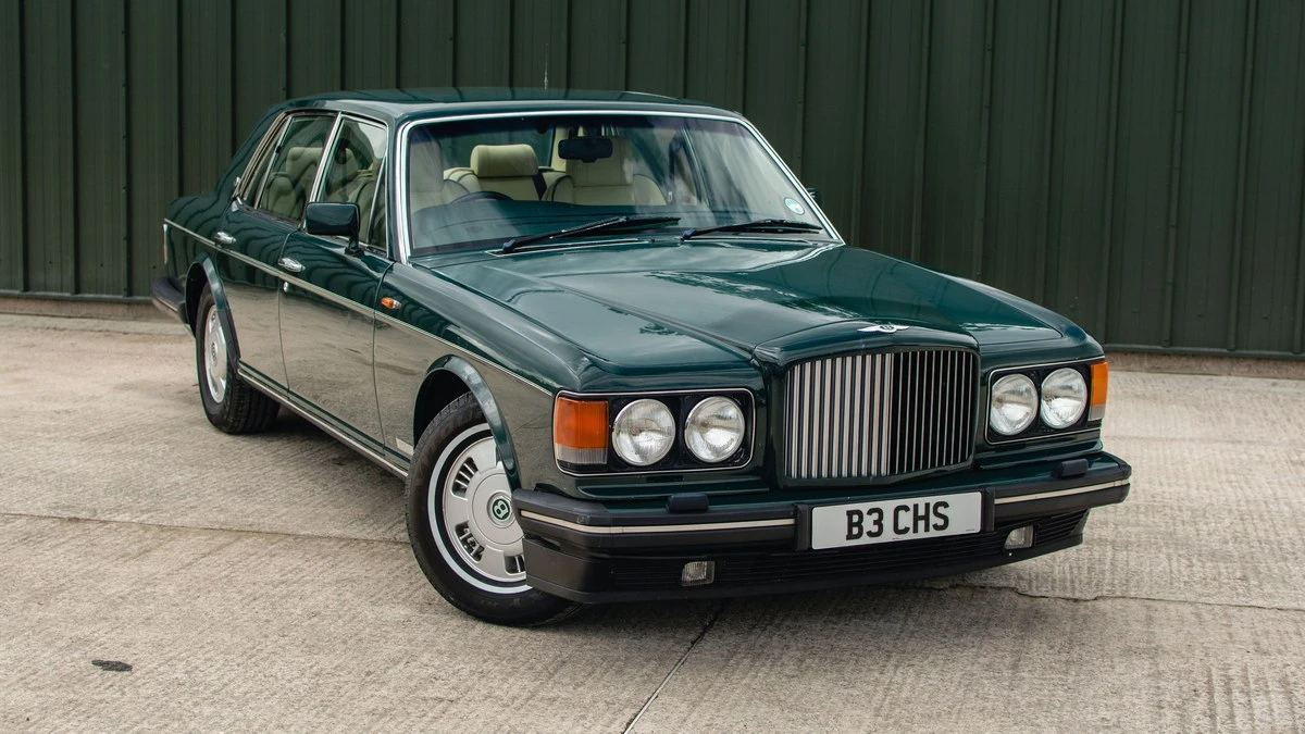 1993 Bentley Brooklands - Image 2 of 30