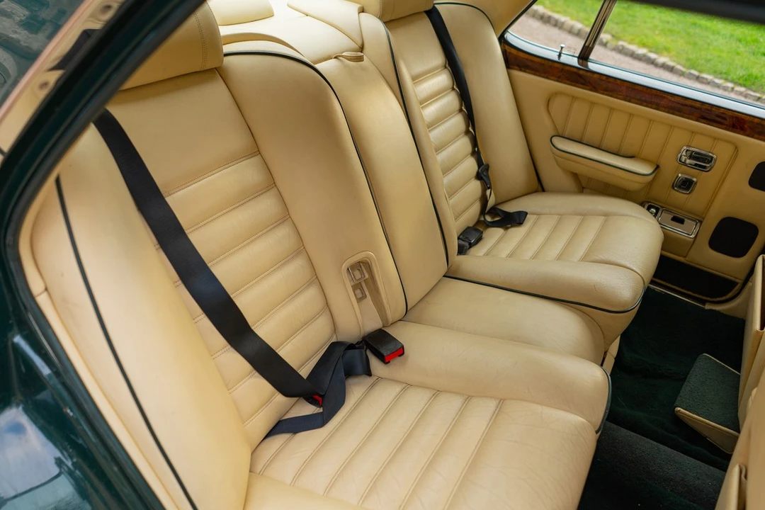 1993 Bentley Brooklands - Image 24 of 30