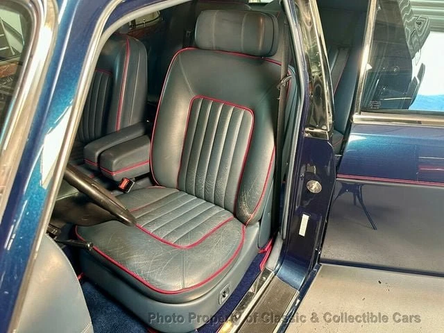 1993 Bentley Brooklands - Image 12 of 19