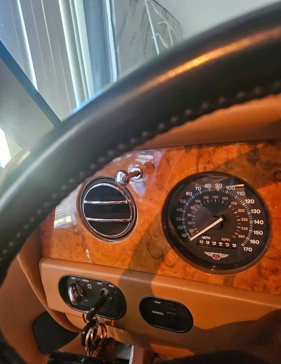 1993 Bentley Brooklands - Image 12 of 20