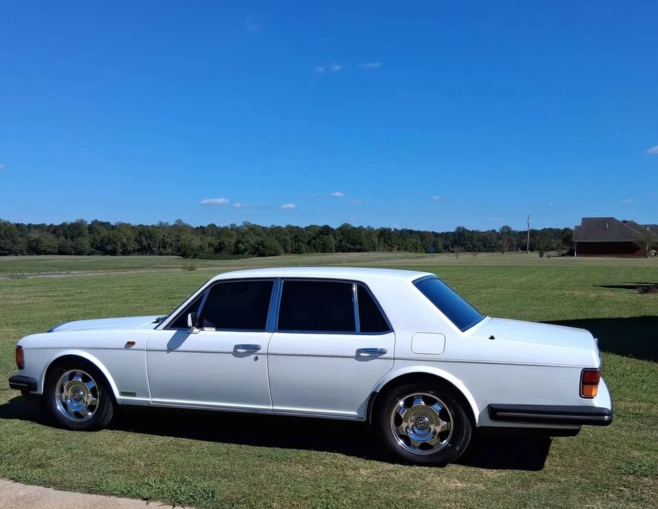 1993 Bentley Brooklands - Image 2 of 20