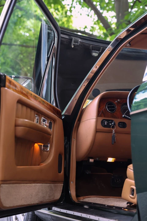 1993 Bentley Brooklands - Image 13 of 31