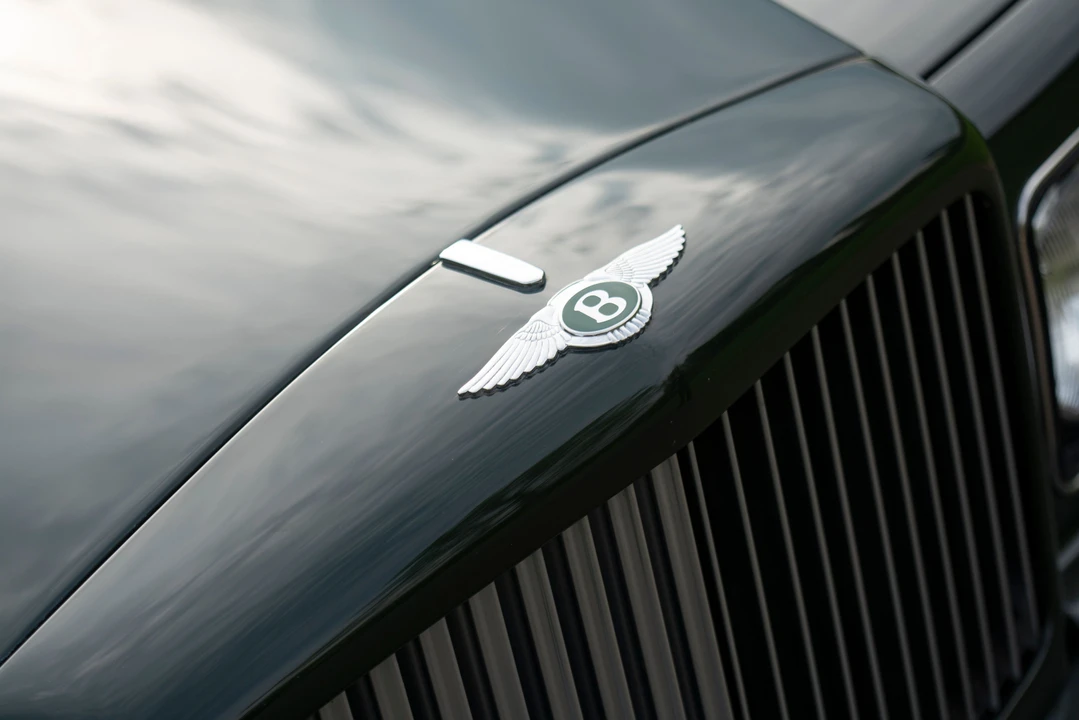 1993 Bentley Brooklands - Image 2 of 19