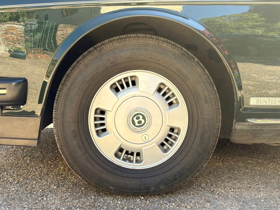2013 Bentley Brooklands - Image 14 of 31