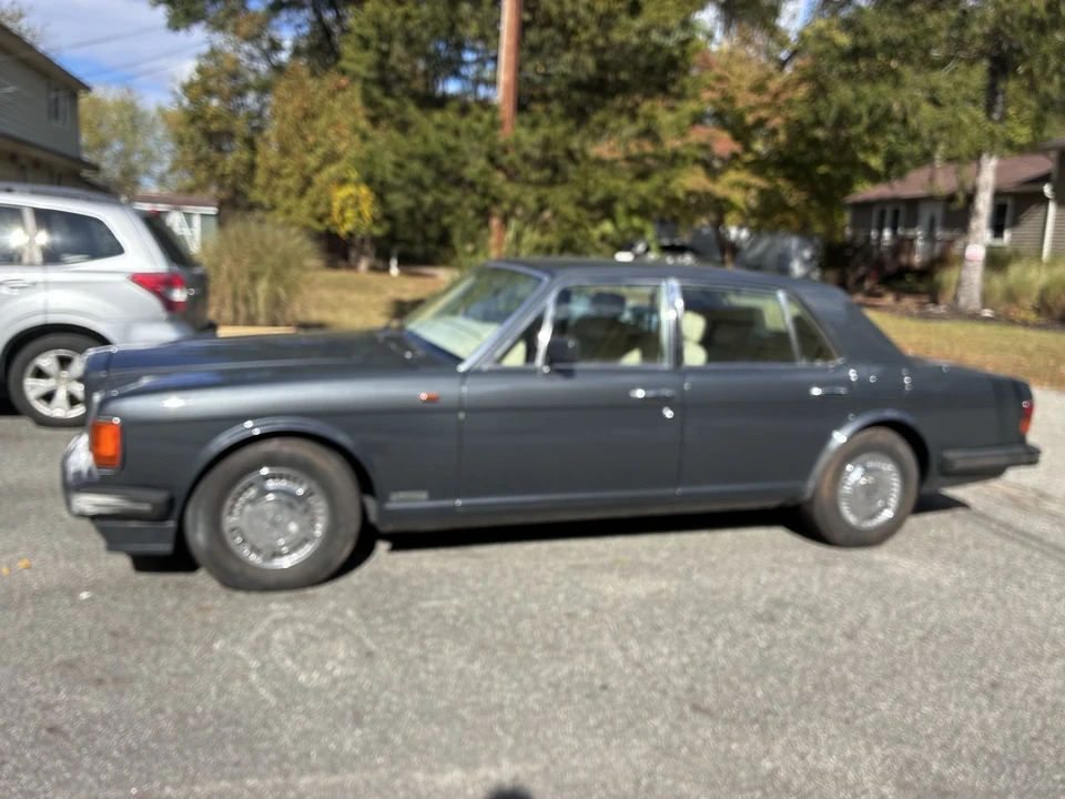 1993 Bentley Brooklands - Image 2 of 15