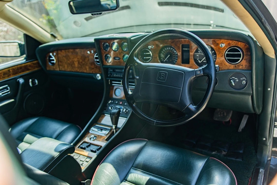 1993 Bentley Continental R - Image 5 of 30