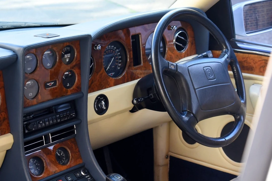 1993 Bentley Continental R - Image 24 of 30