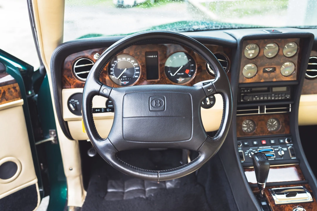 1993 Bentley Continental R - Image 9 of 31
