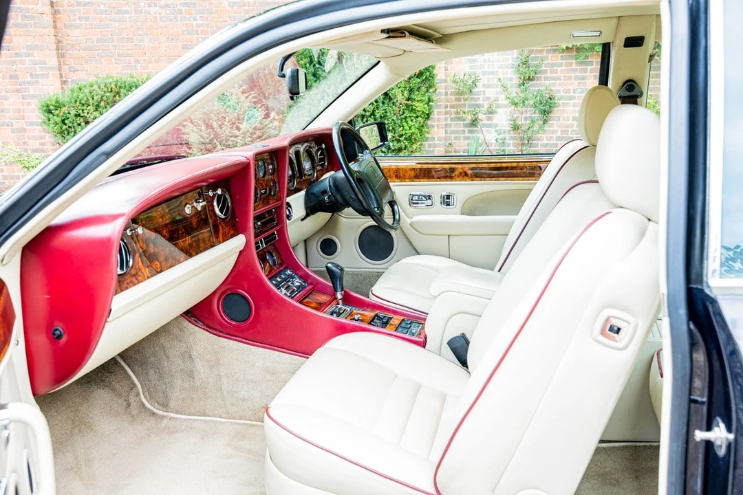 1993 Bentley Continental R - Image 16 of 30