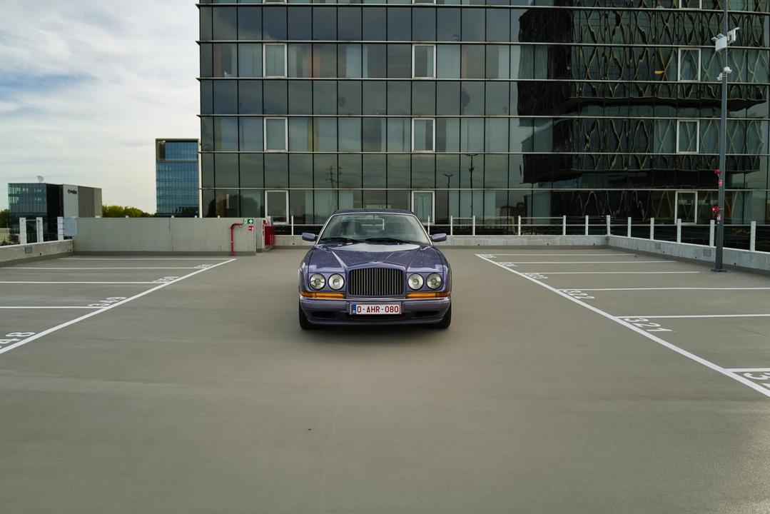 1993 Bentley Continental R - Image 2 of 31