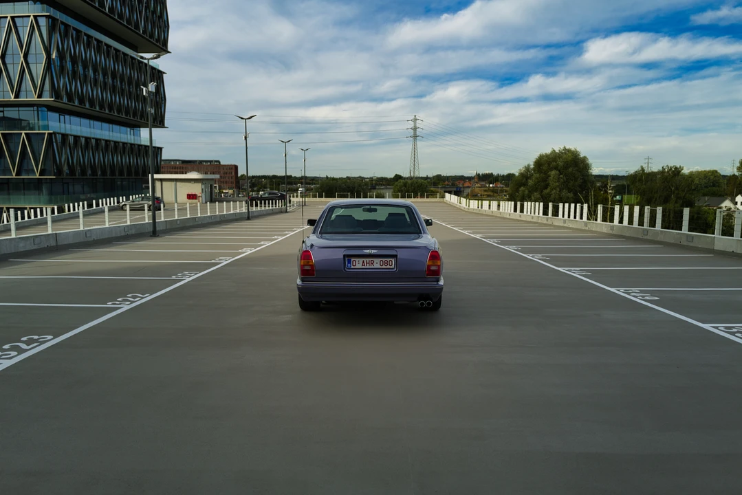 1993 Bentley Continental R - Image 6 of 31