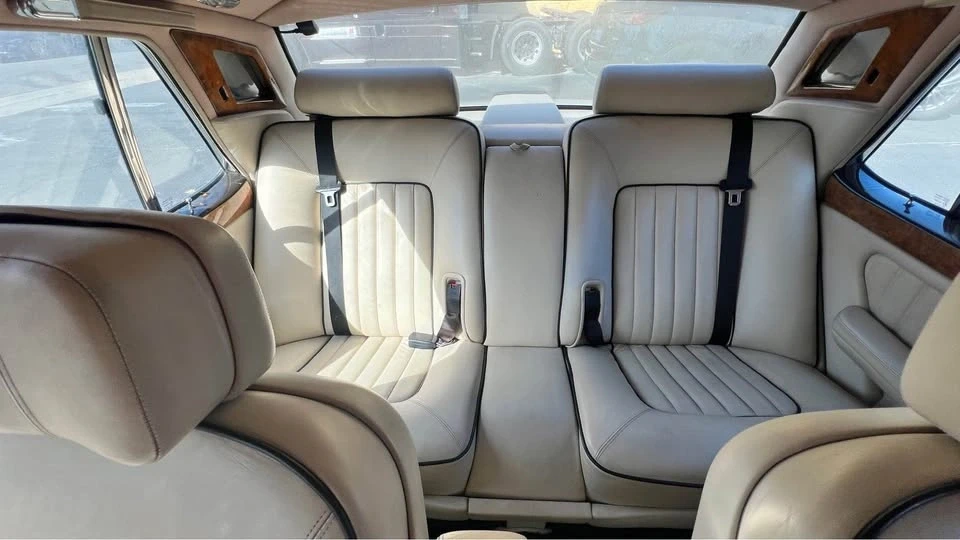 1993 Bentley Brooklands - Image 4 of 8