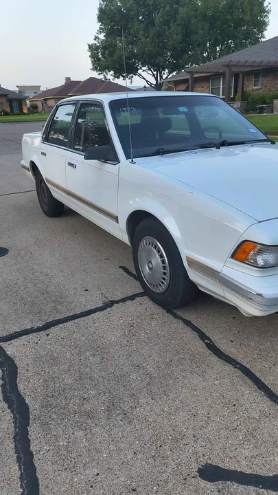 1993 Buick Century - Image 6 of 15