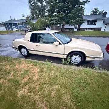 1993 Buick Riviera Coupe